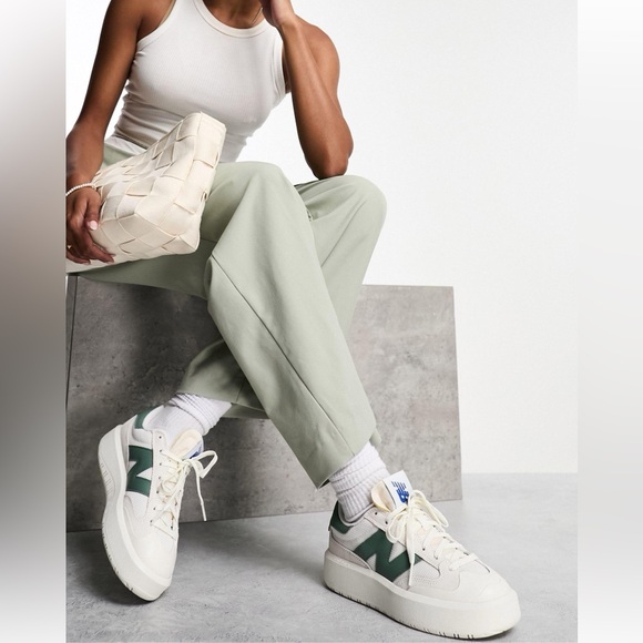 New Balance CT302 sneakers white/green - Picture 2 of 8